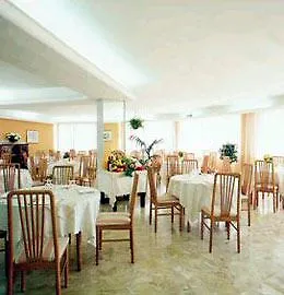Hotel Sher Dan 3*